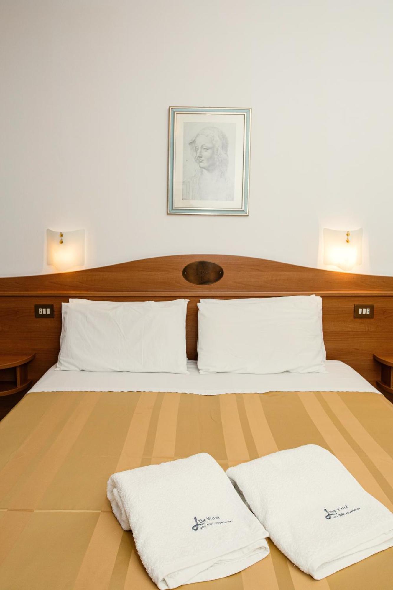 Hotel Leonardo Da Vinci Wellness Spa 比比翁 外观 照片