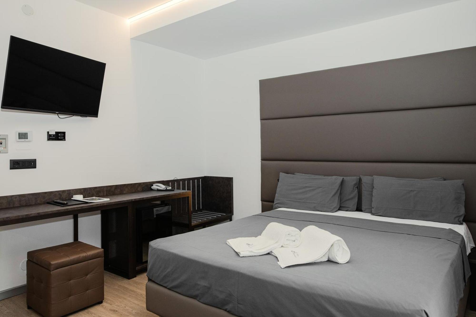 Hotel Leonardo Da Vinci Wellness Spa 比比翁 外观 照片