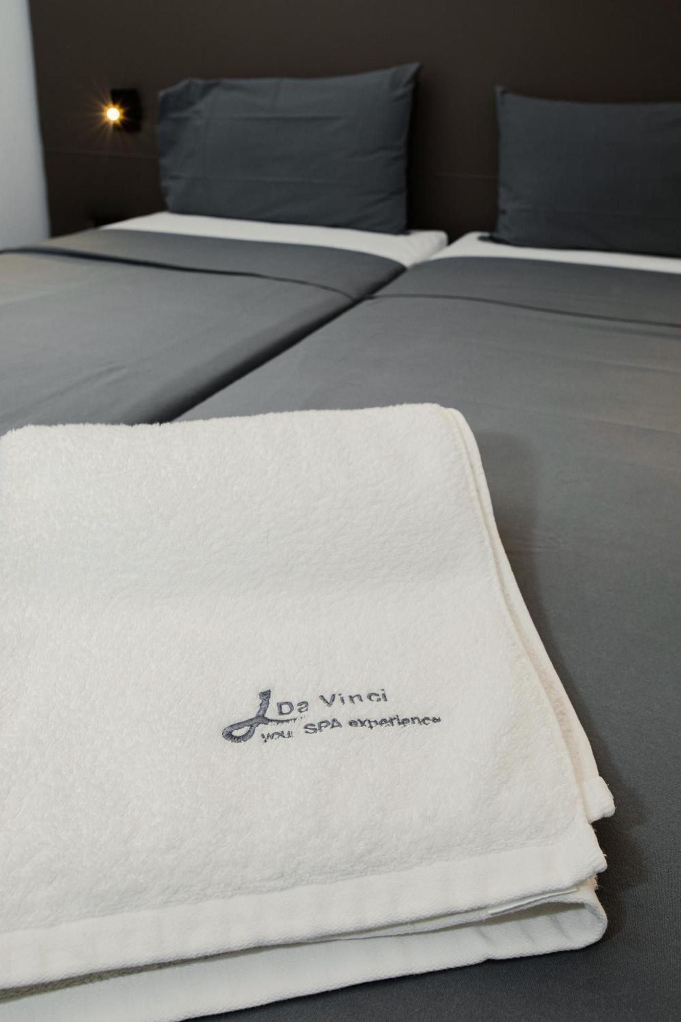 Hotel Leonardo Da Vinci Wellness Spa 比比翁 外观 照片