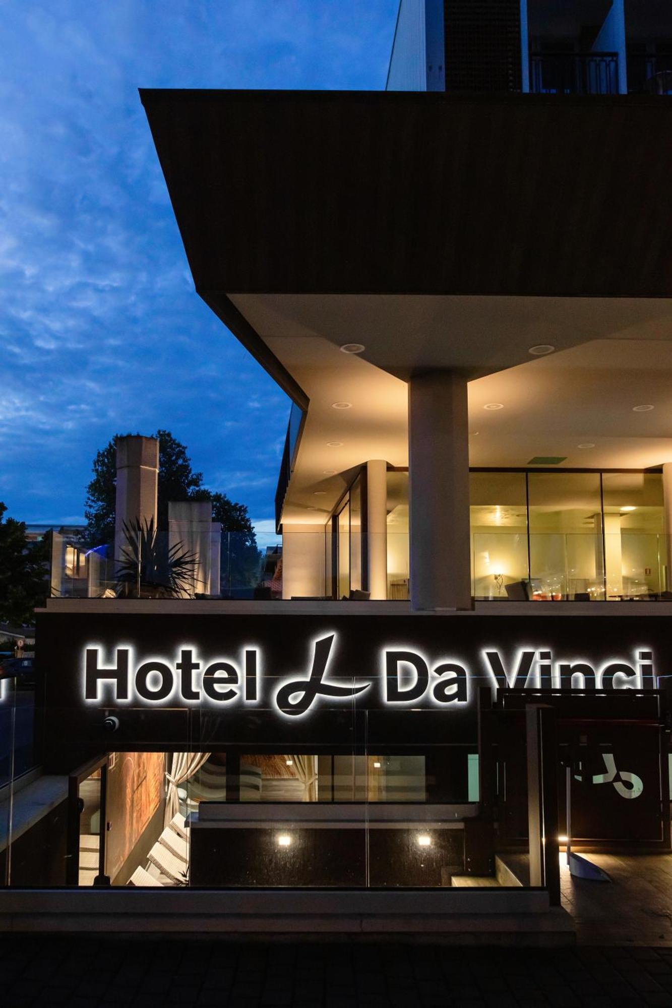 Hotel Leonardo Da Vinci Wellness Spa 比比翁 外观 照片